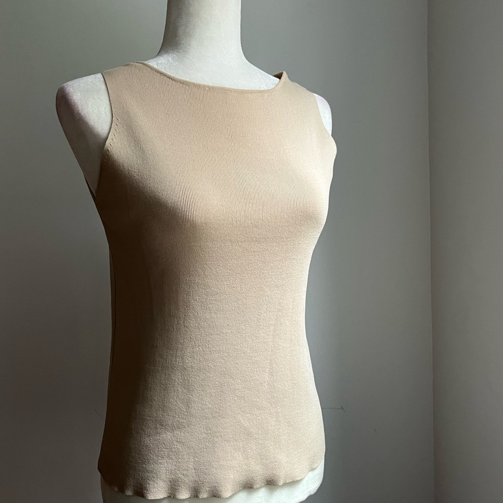 Cream Joseph A. Qu'est-ce Que C'est Silk? Top M